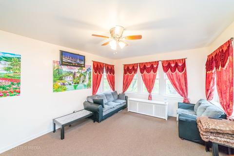 6247 N Artesian Ave, Chicago, IL 60659 photo 21