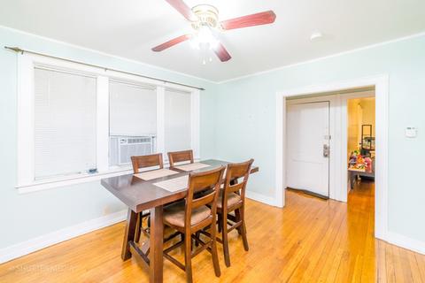6247 N Artesian Ave, Chicago, IL 60659 photo 10
