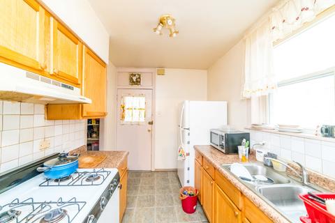 6247 N Artesian Ave, Chicago, IL 60659 photo 36