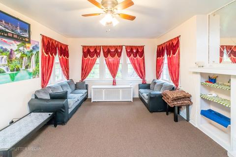 6247 N Artesian Ave, Chicago, IL 60659 photo 23