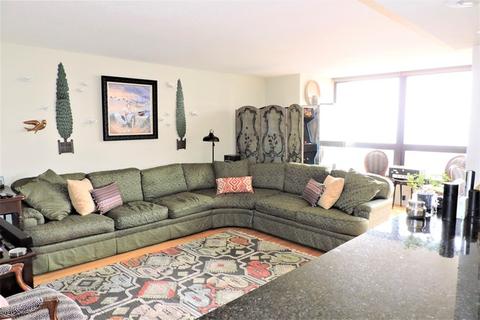 360 E Randolph St #902, Chicago, IL 60601 photo 7
