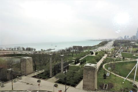 360 E Randolph St #902, Chicago, IL 60601 photo 13