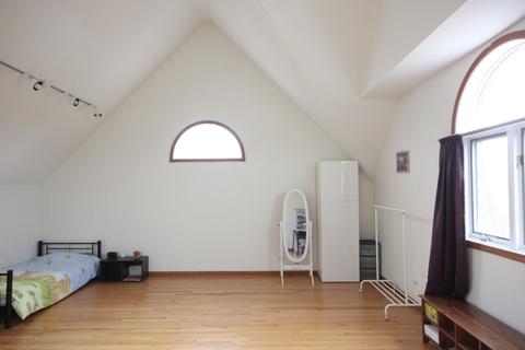 906 E 54th St, Chicago, IL 60615 photo 14