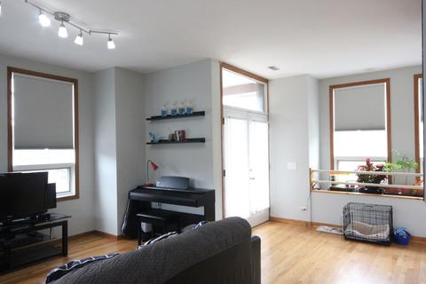 906 E 54th St, Chicago, IL 60615 photo 5