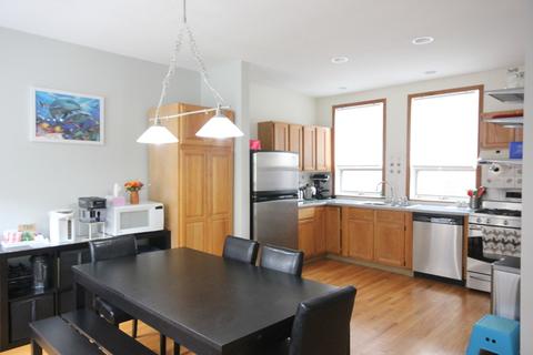 906 E 54th St, Chicago, IL 60615 photo 8