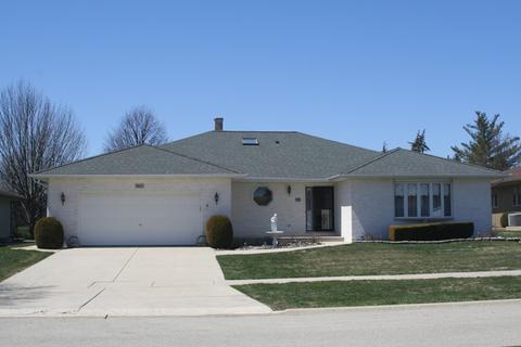 860 Dedham Ln, Bartlett, IL 60103 photo 1