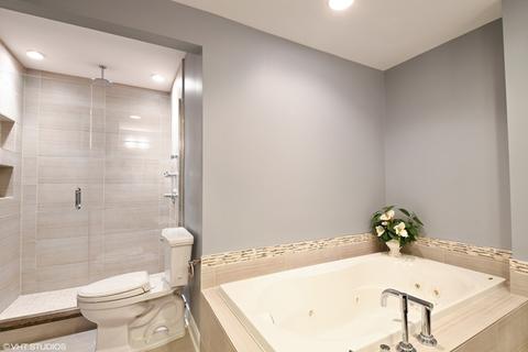 90 Washington Blvd, Hoffman Estates, IL 60169 photo 13