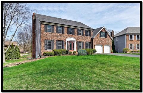 1021 Stanton Dr, Naperville, IL 60540 photo 1