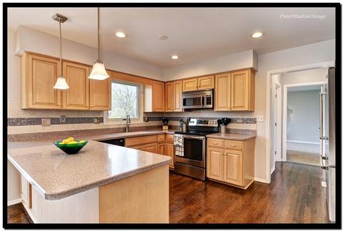 1021 Stanton Dr, Naperville, IL 60540 photo 14