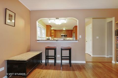1548 Orth Ct, Wheaton, IL 60189 photo 5