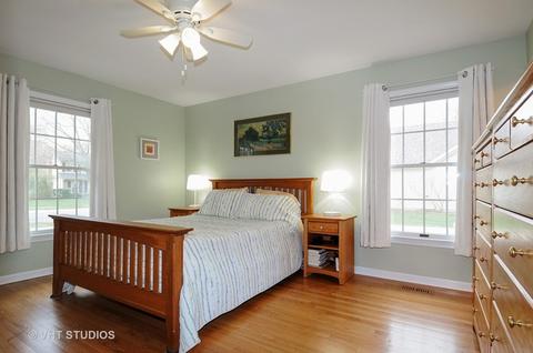 1548 Orth Ct, Wheaton, IL 60189 photo 14