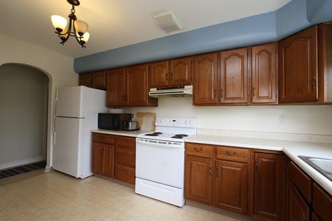 103 E Metzen St, Harvard, IL 60033 photo 5