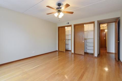 1600 E Thacker St #406, Des Plaines, IL 60016 photo 8