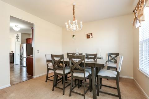 233 Garden Dr, Elgin, IL 60124 photo 5
