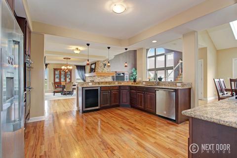 13512 Summergrove Dr, Plainfield, IL 60585 photo 4