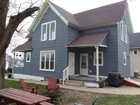 506 Enterprise St, Elgin, IL 60120 photo 2