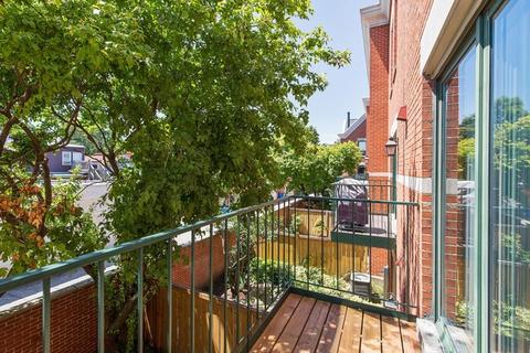 1447 W Harrison St, Chicago, IL 60607 photo 18