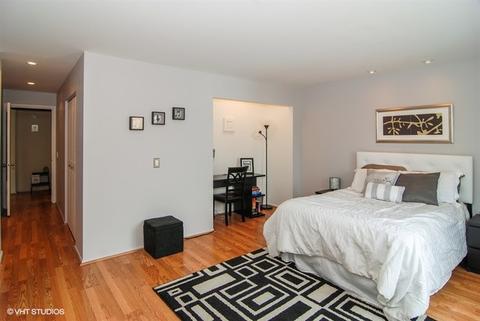 211 Elgin Ave #4E, Forest Park, IL 60130 photo 8