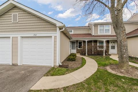 1945 Georgetown Ln, Hoffman Estates, IL 60169 photo 1
