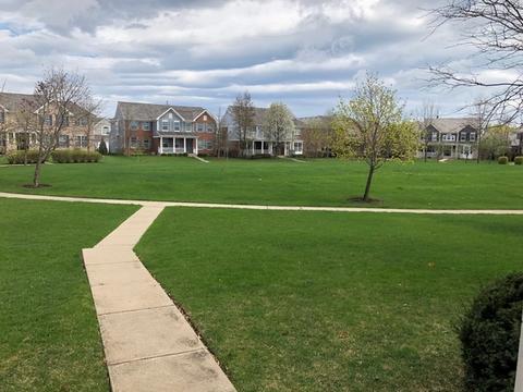 1651 Constitution Dr, Glenview, IL 60026 photo 2