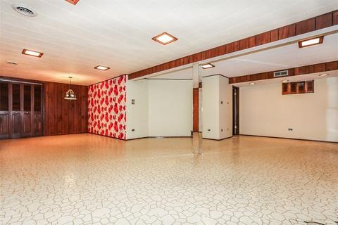 749 Mark Ave, Des Plaines, IL 60016 photo 15