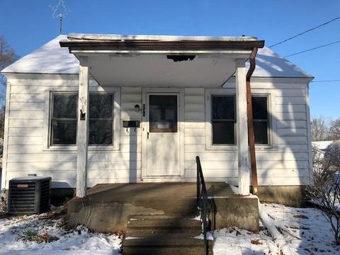 331 Grant Ave, Dixon, IL 61021 photo 1