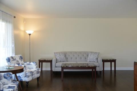 180 E Center Ave E, Wheeling, IL 60090 photo 2