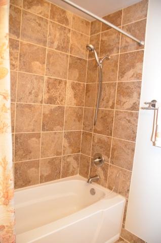 180 E Center Ave E, Wheeling, IL 60090 photo 17