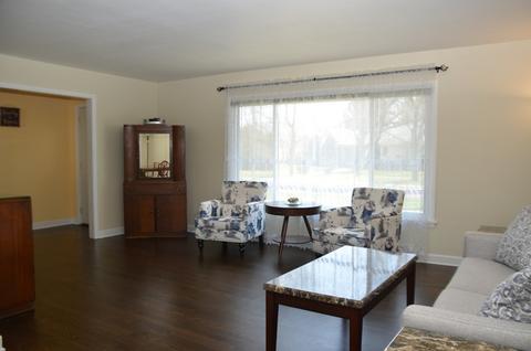 180 E Center Ave E, Wheeling, IL 60090 photo 4