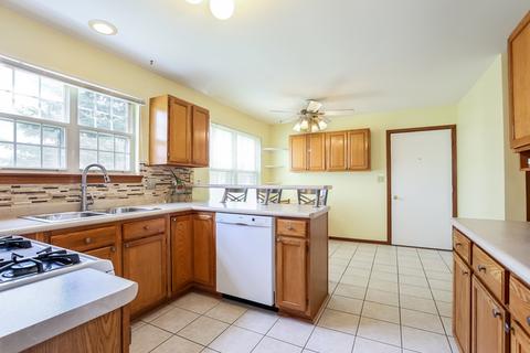 13473 Redberry Cir, Plainfield, IL 60544 photo 7