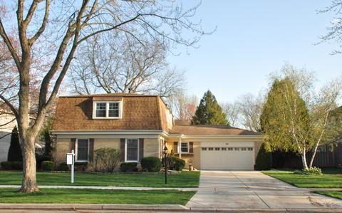 1621 E Cedar Ln, Mount Prospect, IL 60056 photo 1