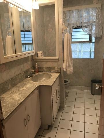 7315 W 72nd St, Bridgeview, IL 60455 photo 7