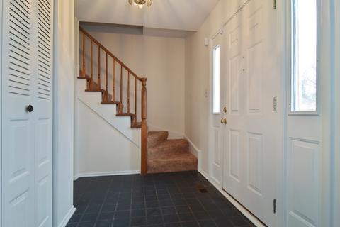 1058 Bristol Ct, Wheaton, IL 60189 photo 2