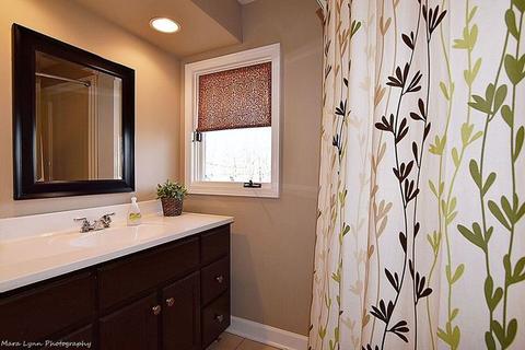 1407 Beecher Ave, Wheaton, IL 60187 photo 15