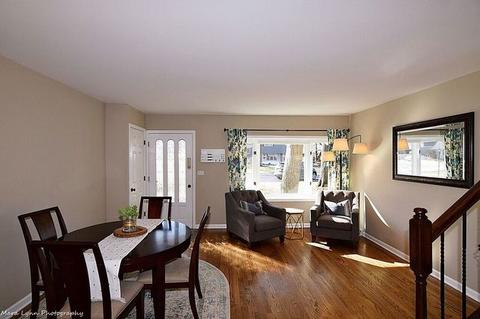 1407 Beecher Ave, Wheaton, IL 60187 photo 9