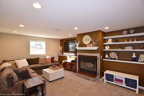 1407 Beecher Ave, Wheaton, IL 60187 photo 10