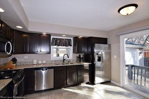 1407 Beecher Ave, Wheaton, IL 60187 photo 6