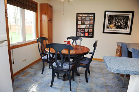 615 Audubon St, Hoffman Estates, IL 60169 photo 16