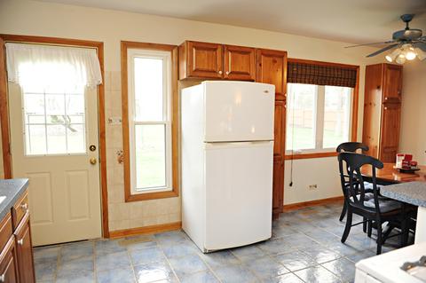 615 Audubon St, Hoffman Estates, IL 60169 photo 17