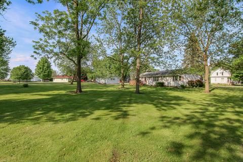 310 N 1st St, Compton, IL 61318 photo 13