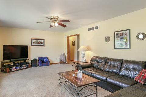 310 N 1st St, Compton, IL 61318 photo 7