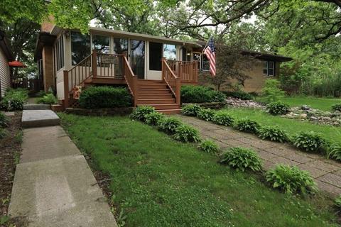 22831 Frederick Rd, Steger, IL 60475 photo 2