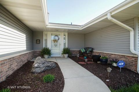 1160 Mayfield Ln, Hoffman Estates, IL 60169 photo 3