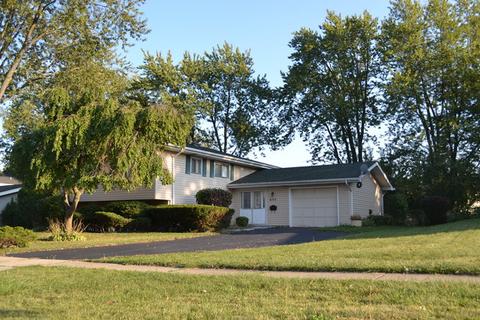 635 Baxter Ln, Hoffman Estates, IL 60169 photo 2