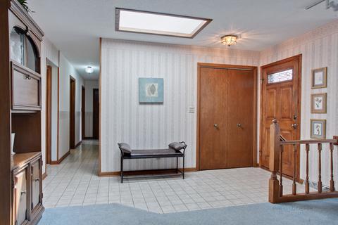 1306 E Thayer St, Mount Prospect, IL 60056 photo 3