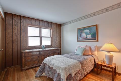 1306 E Thayer St, Mount Prospect, IL 60056 photo 13