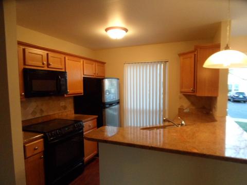200 Raintree Ct, Aurora, IL 60504 photo 5