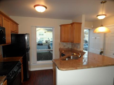 200 Raintree Ct, Aurora, IL 60504 photo 6