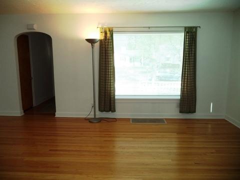 533 S Main Ave, Kankakee, IL 60901 photo 4