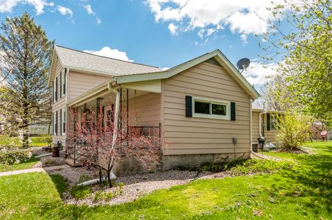 104 E Taylor St, Newark, IL 60541 photo 17